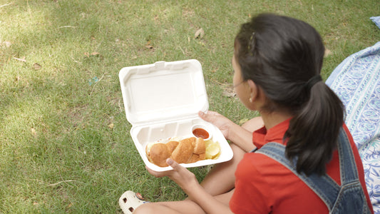 School canteen using Ecoware biodegradable trays